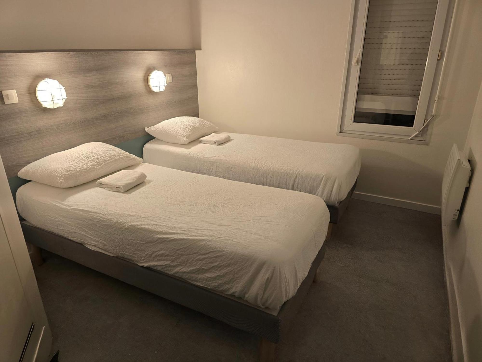 Brit Hotel Essentiel Poitiers Gare Du Futuroscope 조네이클랑 외부 사진